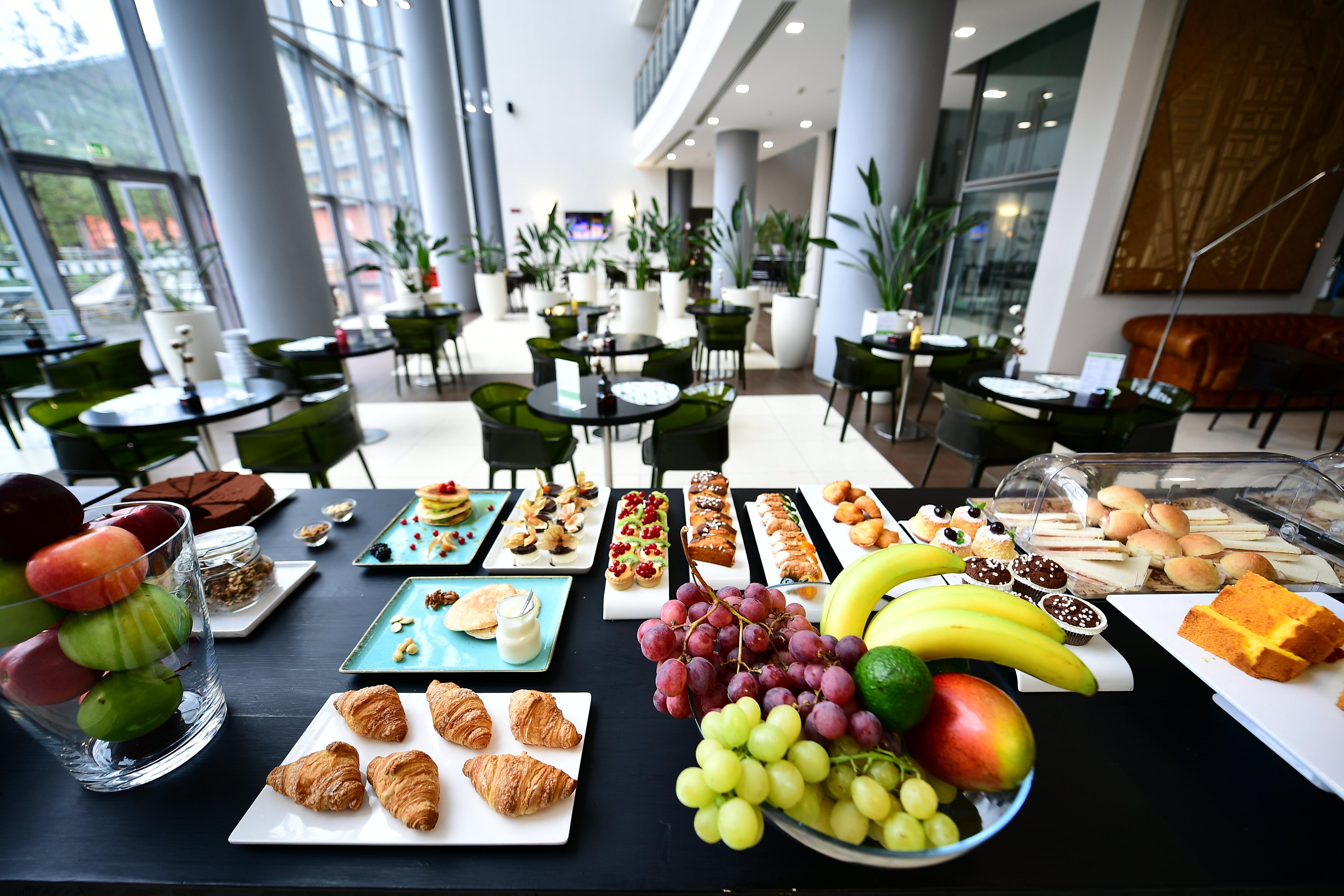 Holiday Inn Nola - Naples Vulcano Buono By Ihg Eksteriør bilde
