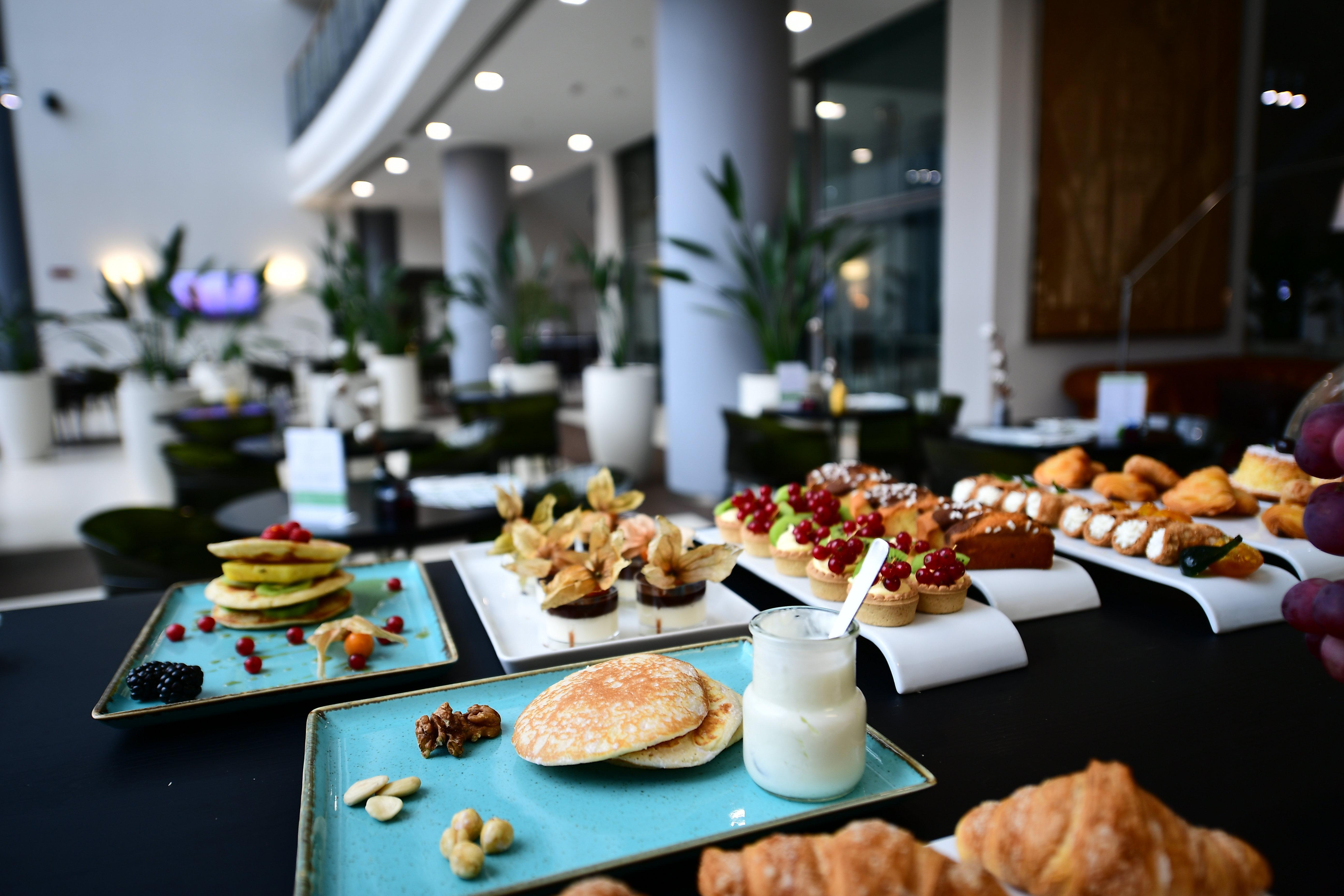 Holiday Inn Nola - Naples Vulcano Buono By Ihg Eksteriør bilde