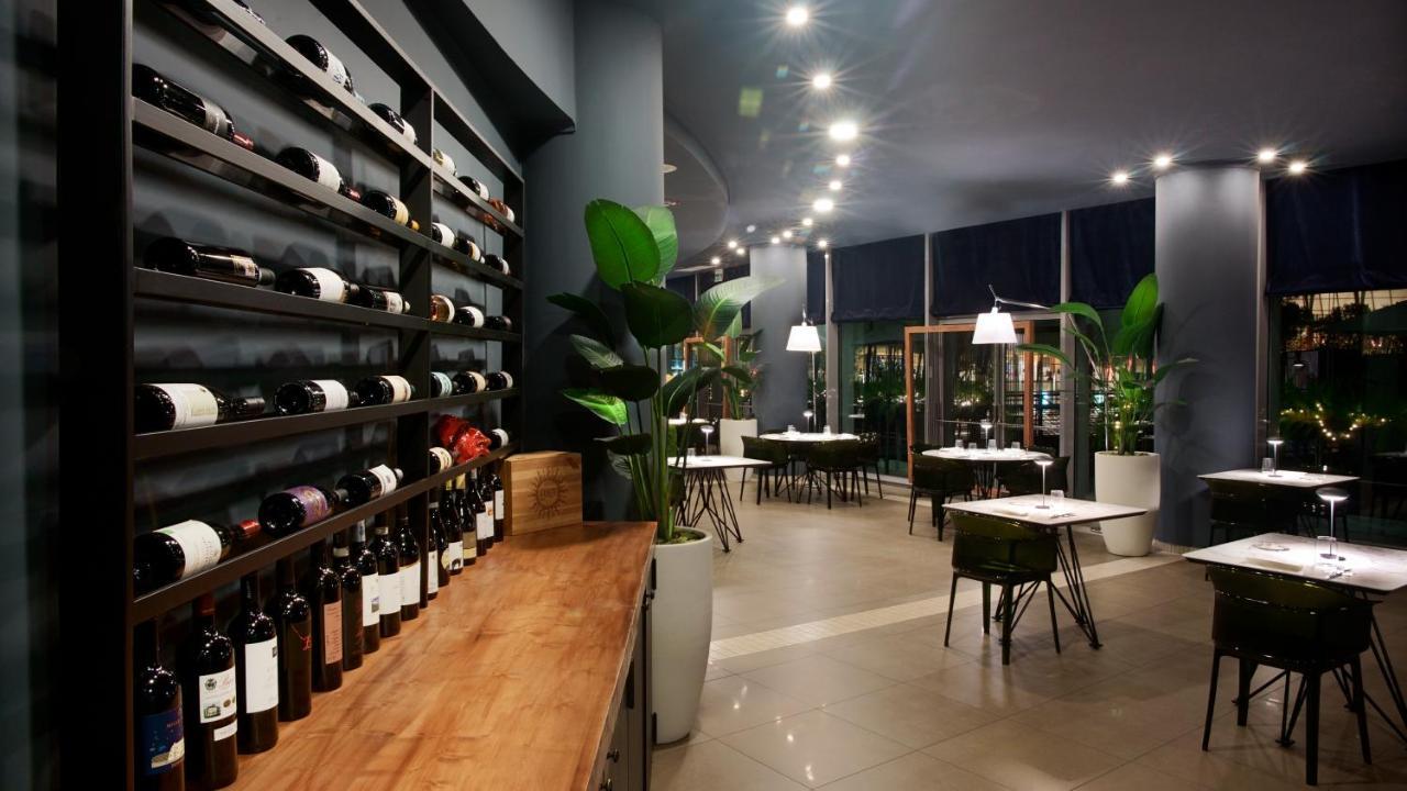 Holiday Inn Nola - Naples Vulcano Buono By Ihg Eksteriør bilde